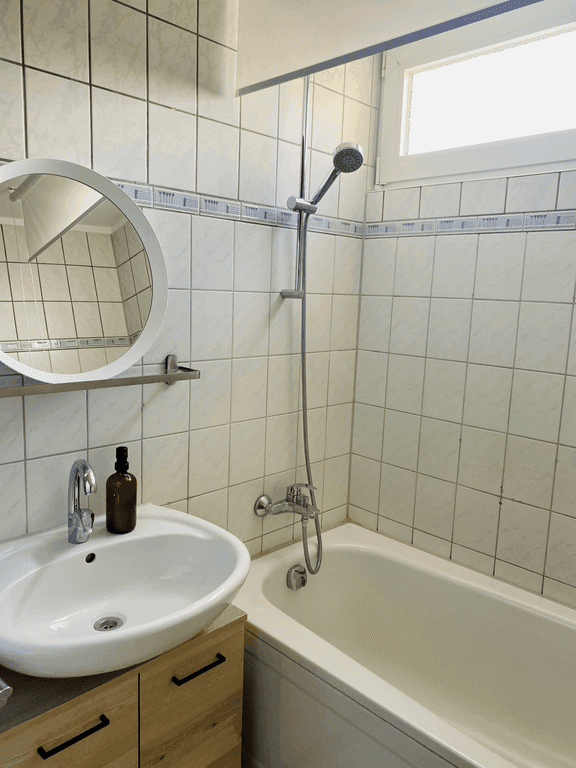 Modernes Badezimmer Etagenwohnung N�rtingen