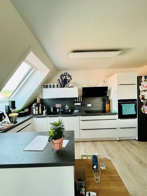 K�che Vormieter.jpg Etagenwohnung Bempflingen