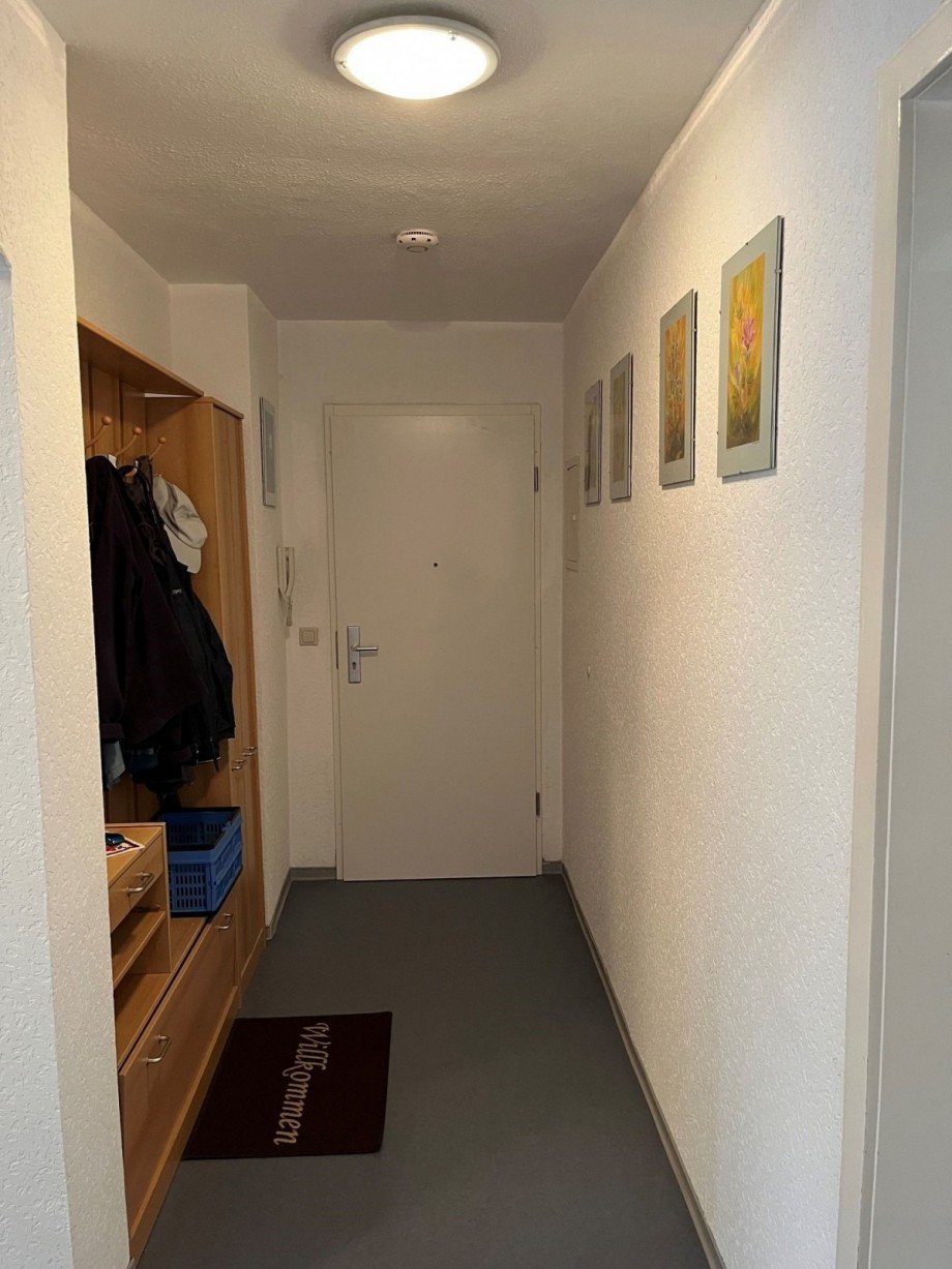 Flur.jpg Etagenwohnung G�ppingen