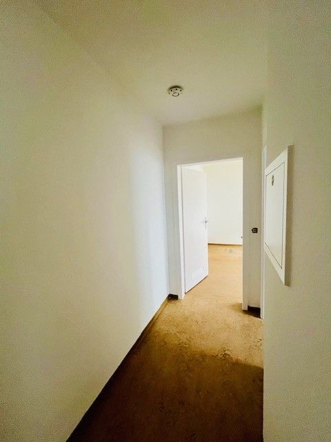 Flur Erdgeschosswohnung N�rtingen