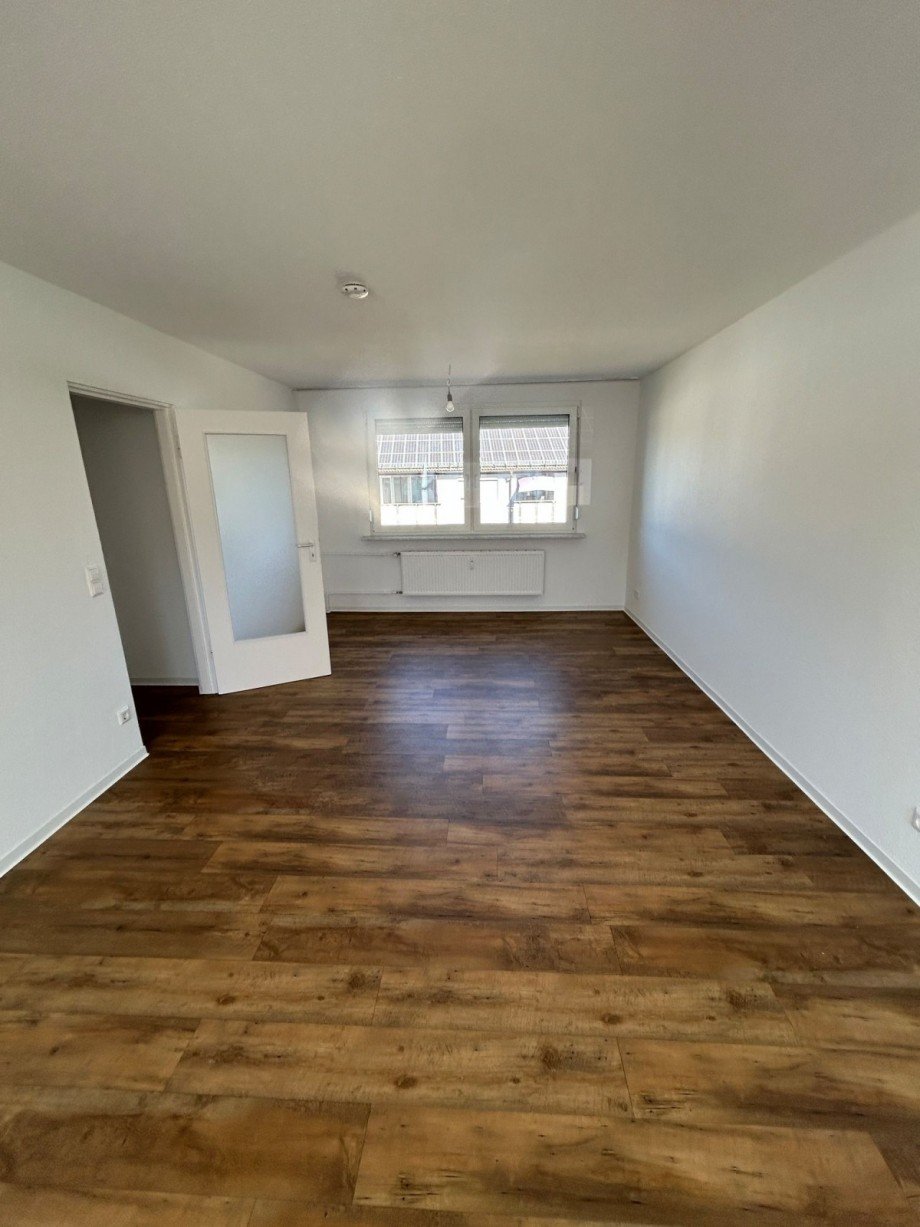 Wohnzimmer Etagenwohnung G�ppingen