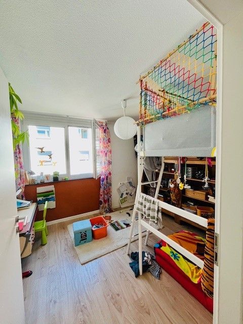Kinderzimmer.jpg Etagenwohnung N�rtingen