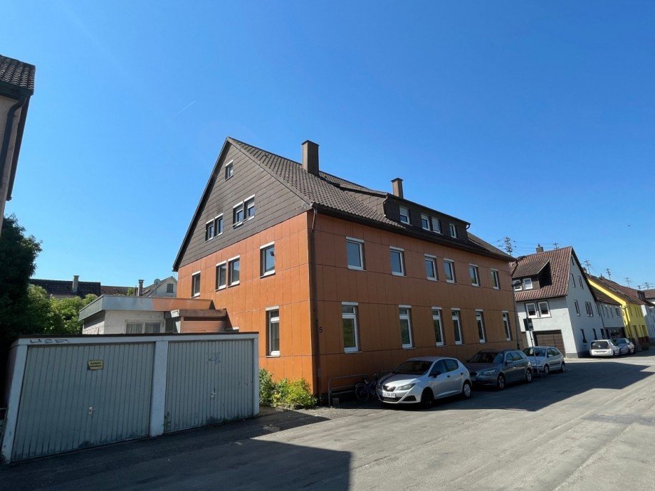 Mehrfamilienhaus mit Garagen Mehrfamilienhaus N�rtingen