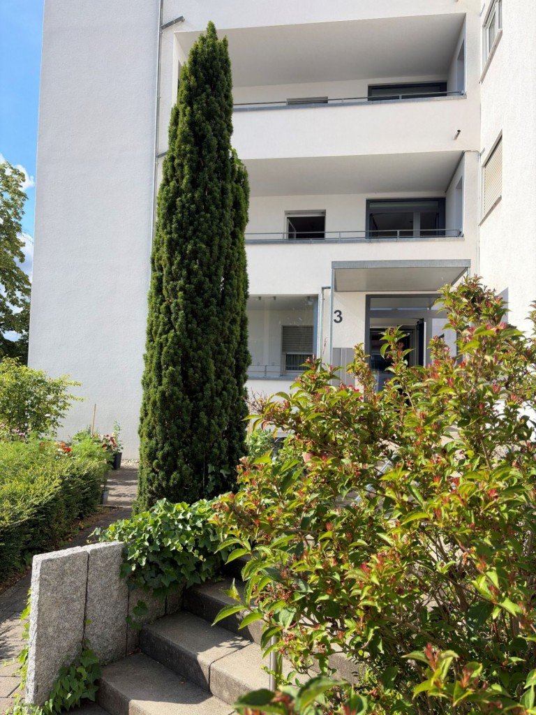 Akkermanstr.jpg G�ppingen Etagenwohnung Helle 3-Zimmer-Wohnung mit Balkon
